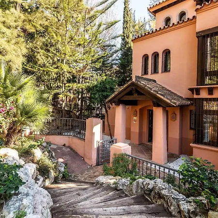 Villa Tiger Woods Golfing Marbella Old Town *
