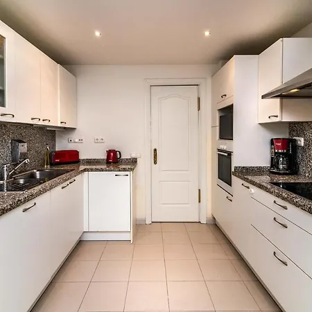 Villa Tiger Woods Golfing Marbella Old Town Villa Marbella