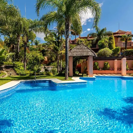 Villa Villa Tiger Woods Golfing Marbella Old Town Marbella