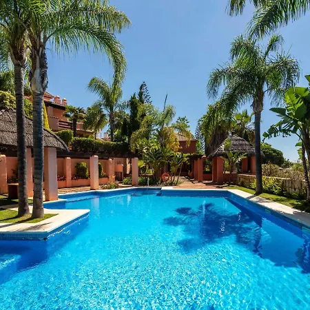Villa Villa Tiger Woods Golfing Marbella Old Town